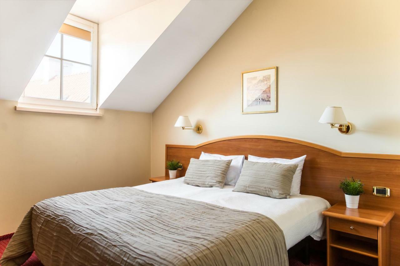 The Old Town Apartment 310 By Urban Rent Вилнюс Екстериор снимка